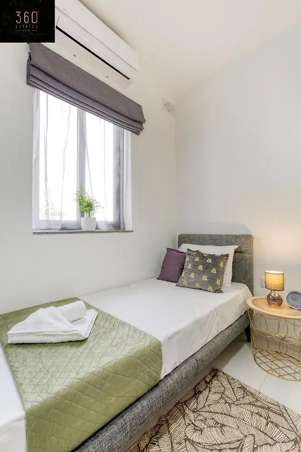 Fully Equipped Home, With Balcony In St Julians By 360 Estates Saint Julian's Apartment